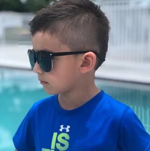 Meet your Posher, Johnny